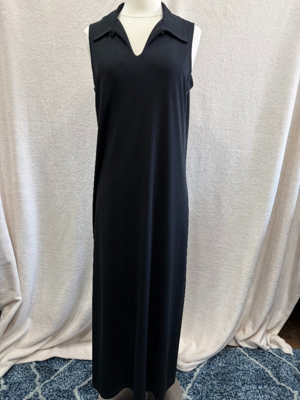 Saint Tropez West Black Sleeveless Maxi Dress Collared V Neck Size 10